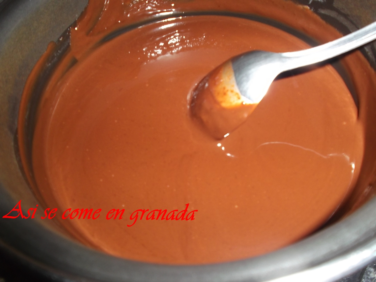 Así se come en Granada.: Ganache de chocolate y pistacho