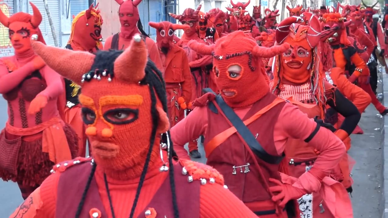 Historia del Arte IV Resistir Bailando Los Diablos Rojos de Víctor Jara