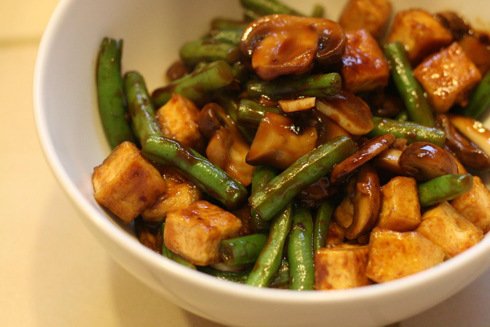 Laine's Recipe Box Szechuan Tofu, Green Beans, and Mushrooms