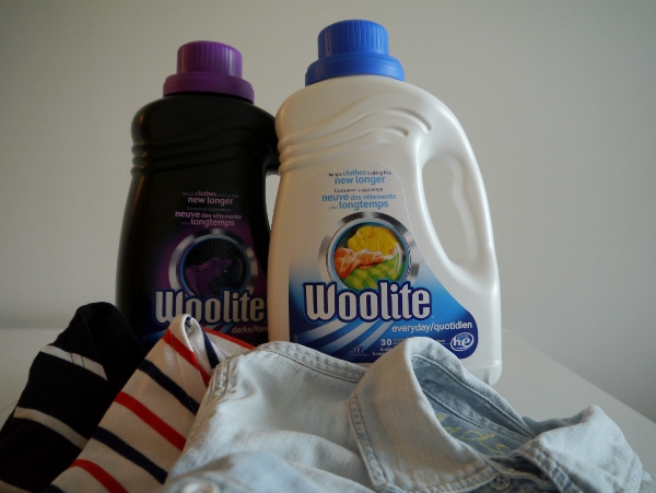 Woolite Darks Laundry Detergent reviews in Laundry Care