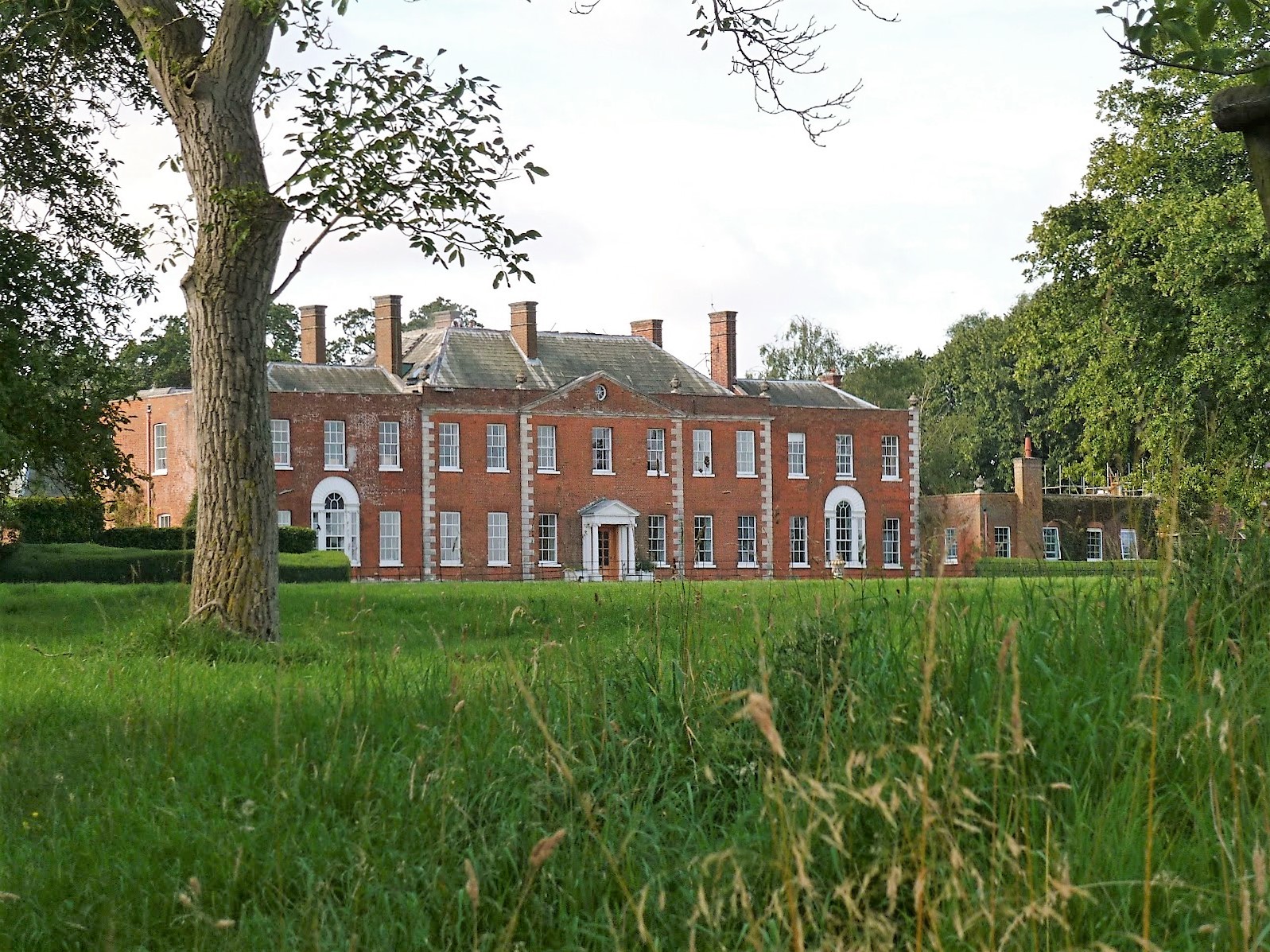 Landed Families Of Britain And Ireland 223 Astor Of Cliveden And Hever Viscounts Astor And Barons Astor Of He Historical Architecture House Styles Mansions