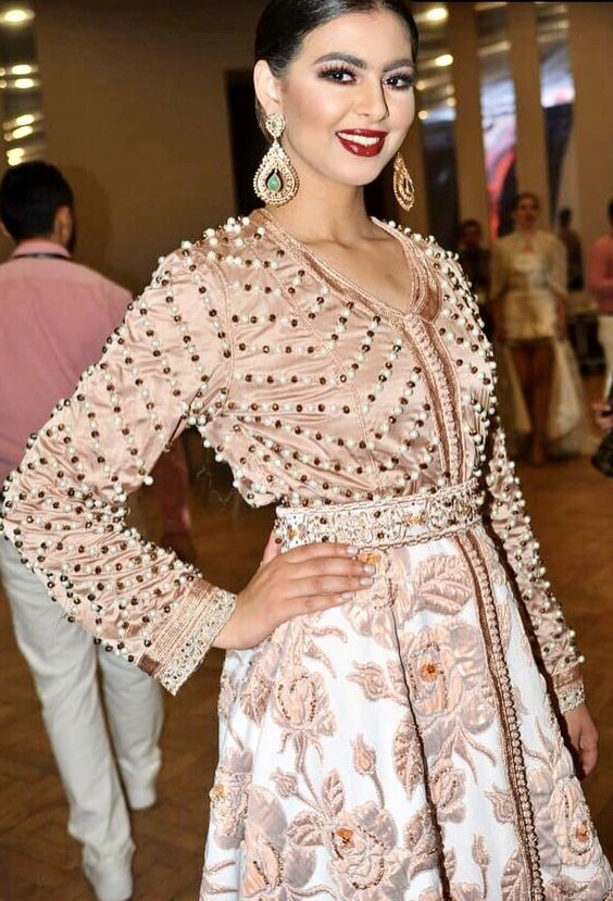 caftan marocain moderne