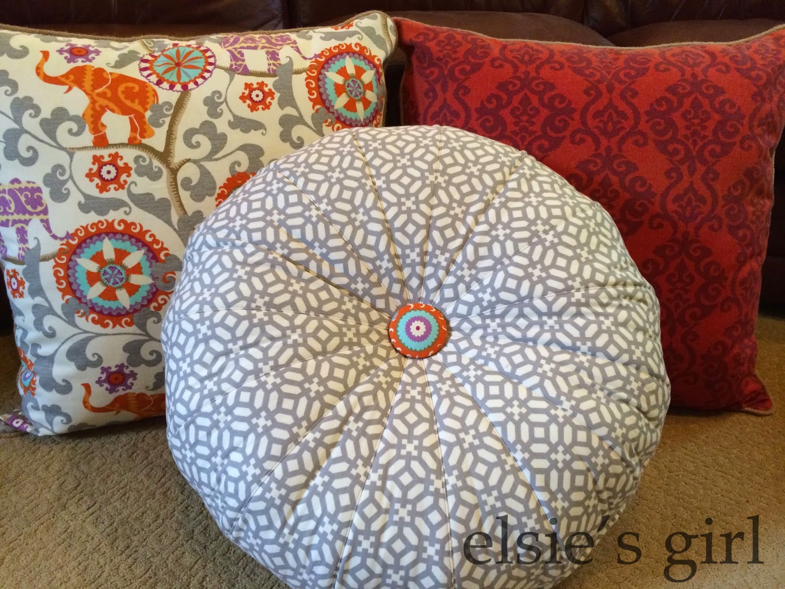 elsie's girl college apartment pillows