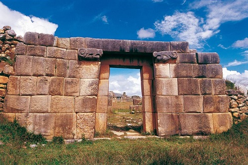 Sitio Arqueológico de Huánuco Marka o Huánuco Pampa