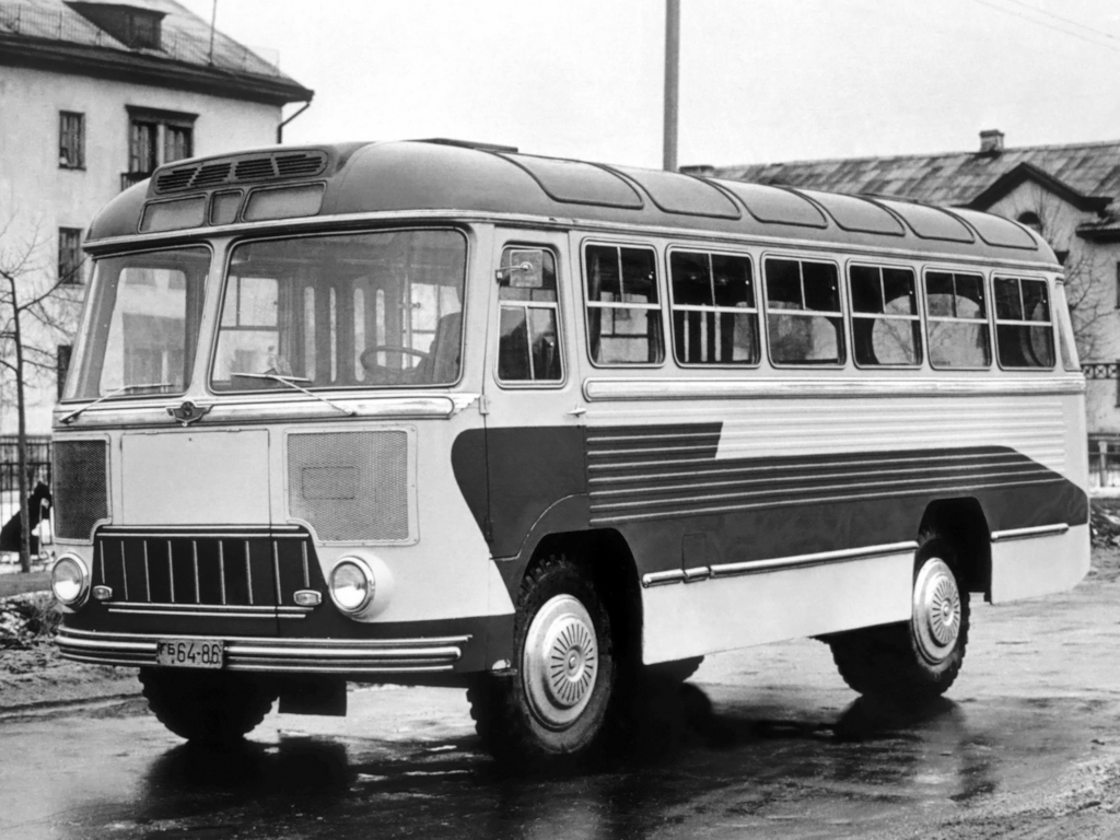 Автомобили СССР: Автобус ПАЗ 652