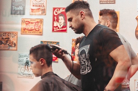 14 Cara Memulai Usaha Pangkas Rambut Yang Laris Pelanggan