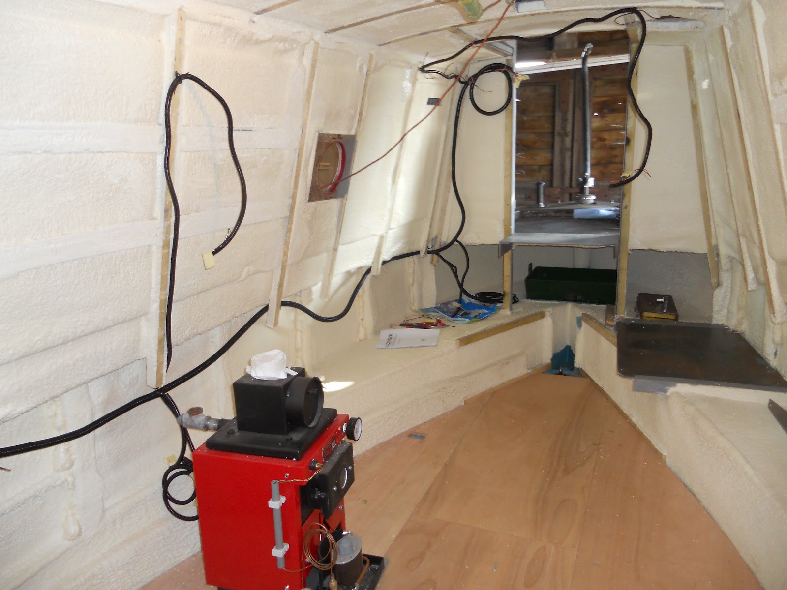 Harris & Watson Narrowboat Build: Wiring harness installation