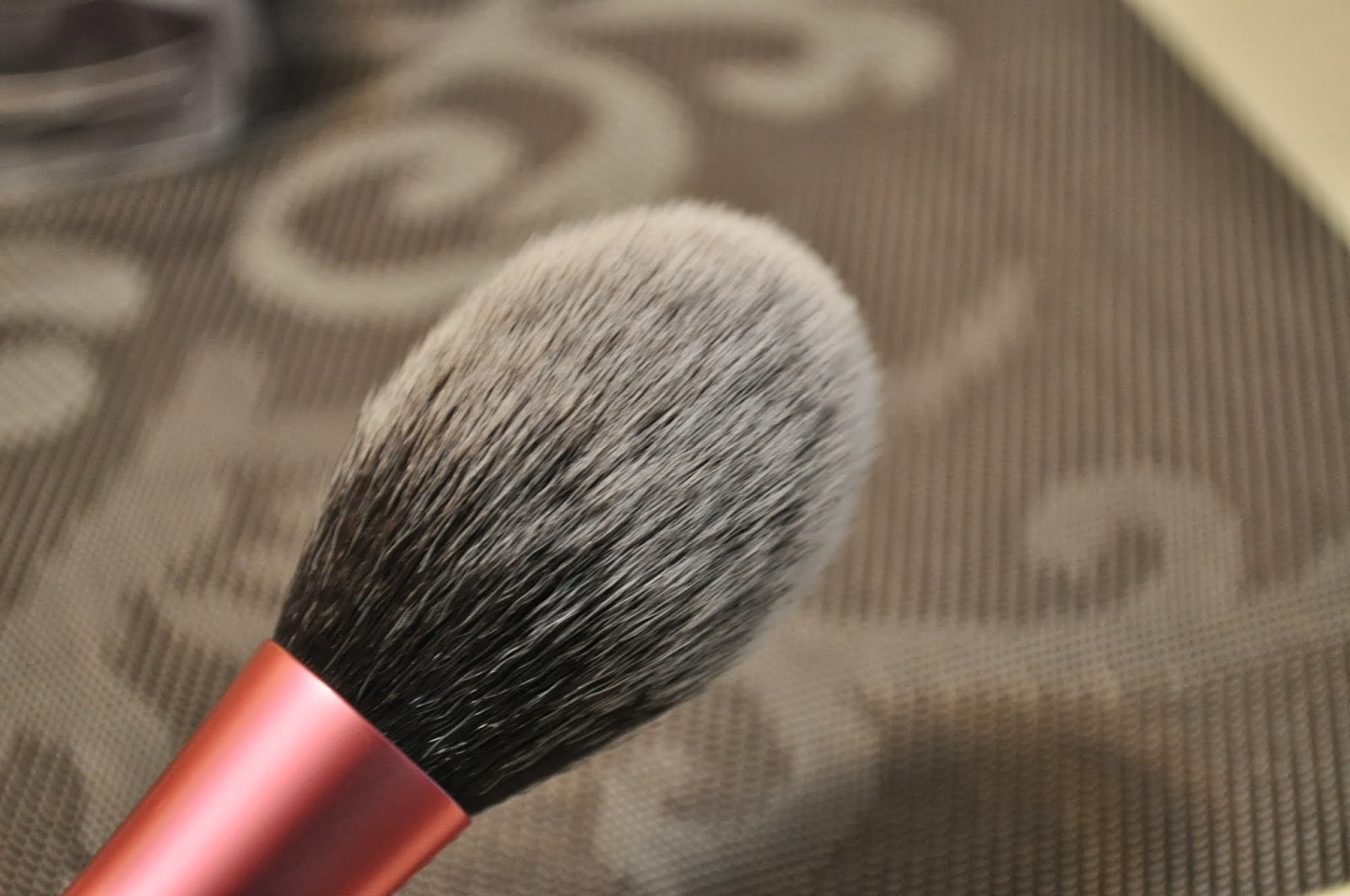  Naturally Beautiful Real Techniques Blush Brush Review