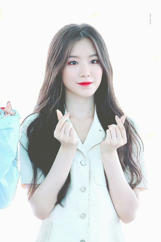 This Kpop Idol is an Angel in Disguise!! | Daily K Pop News