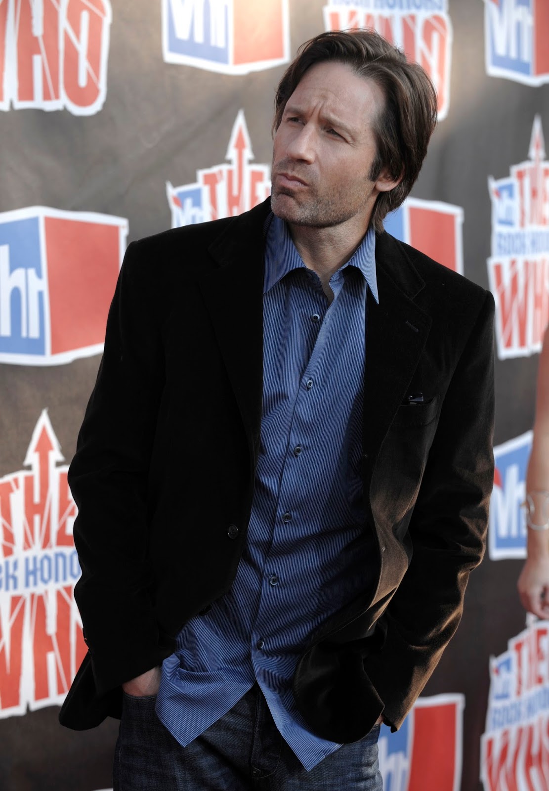 David duchovny в очках. дэвид духовны 2021. дэвид духовны папарацци. дэвид духовны рост. дэвид духовны рост.