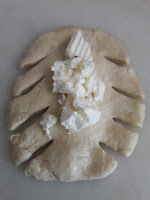 Yaş Mayalı Peynirli Poğaça Tarifi 