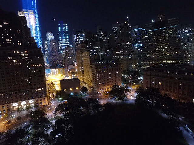 Manhattan at night randommusings.filminspector.com