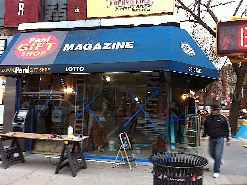 EV Grieve [Updated] A new look for the magazine shop on Third Avenue