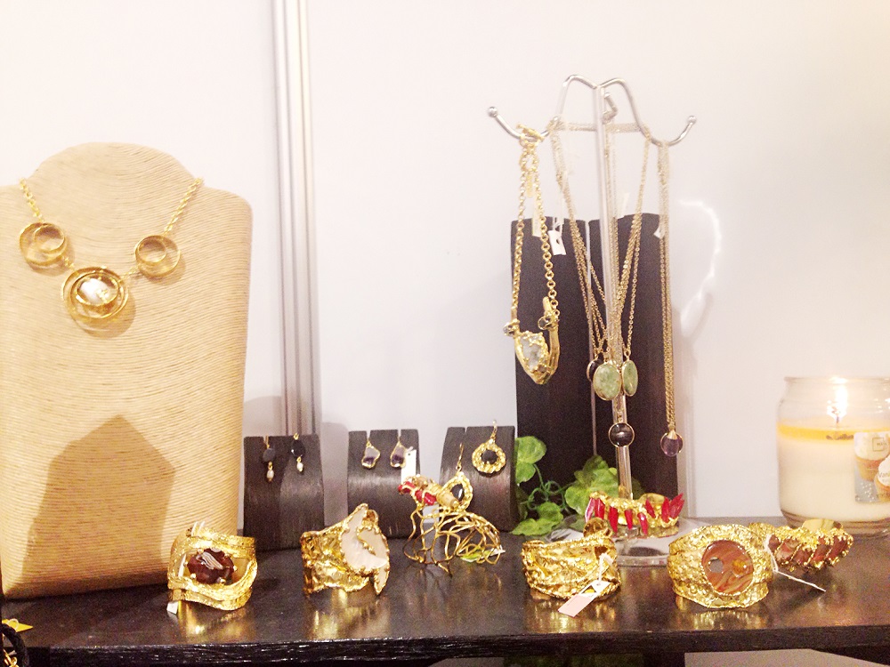 Filipino Jewelry-Designer Ann Ong and her One-of-a-Kind Creations Showcased at Manila FAME