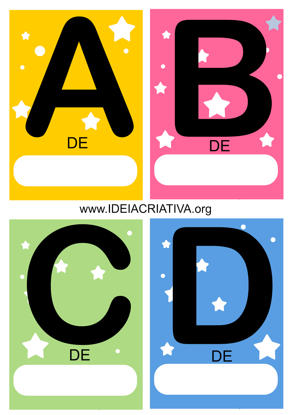Cartões coloridos com letras do alfabeto para escrita de palavras