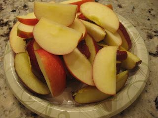 sliced red apples
