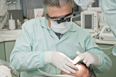 Proteza fixă pe implanturi dentare de la Dental Premier îți redă zâmbetul în doar 24 de ore!