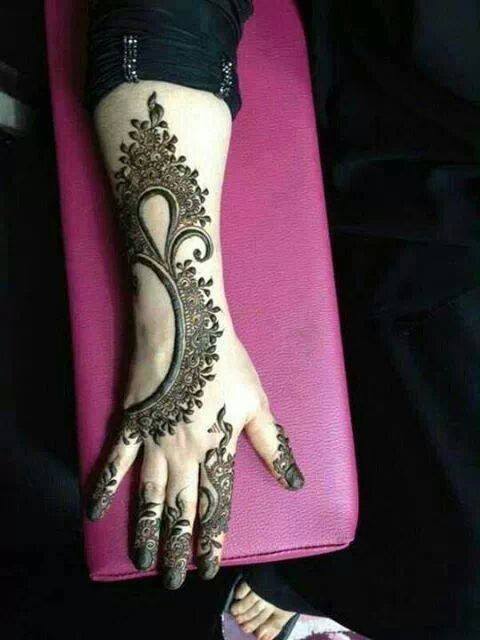 10 Stunning Mehndi Designs for Sangeet Night