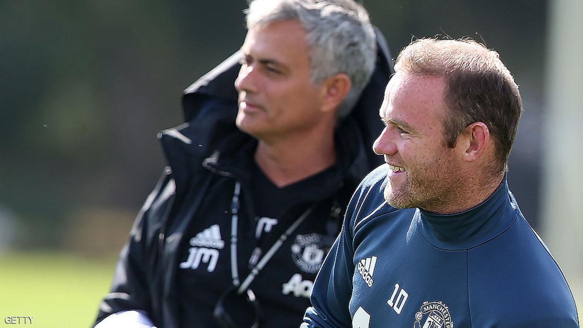 مورينيو متمسك بـ"الولد الذهبي"