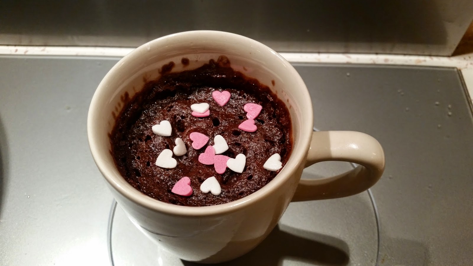Ma p'tite tambouille pour bien man'Gé Mug cake au chocolat et cœur