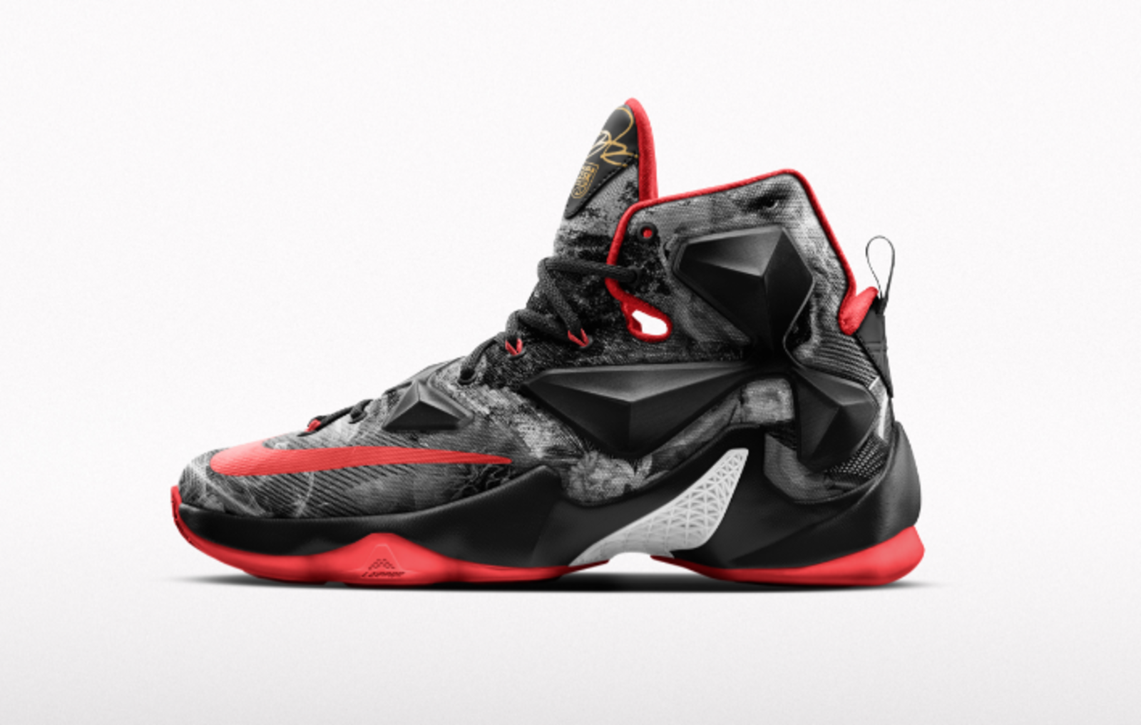 Bleachers Brew: Check out the new LeBrons!