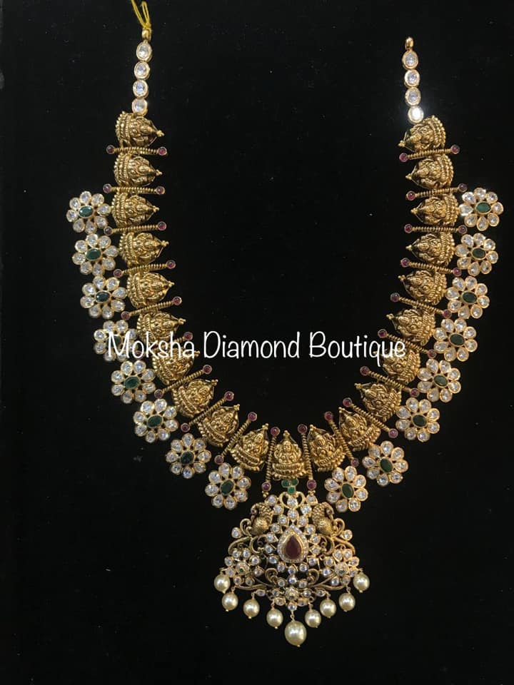 Flat Diamond Sets by Moksha Diamonds - Jewellery Designs