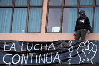 Los estudiantes chilenos protestan contra el actual sistema educativo y piden reformas-