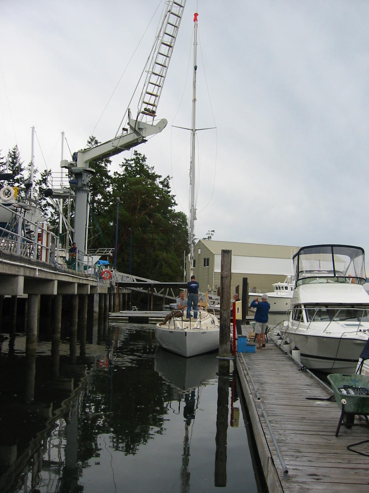Mostly About Boats : BOAT RESCUE PART 20: FINALLY ... LAUNCH DAY A