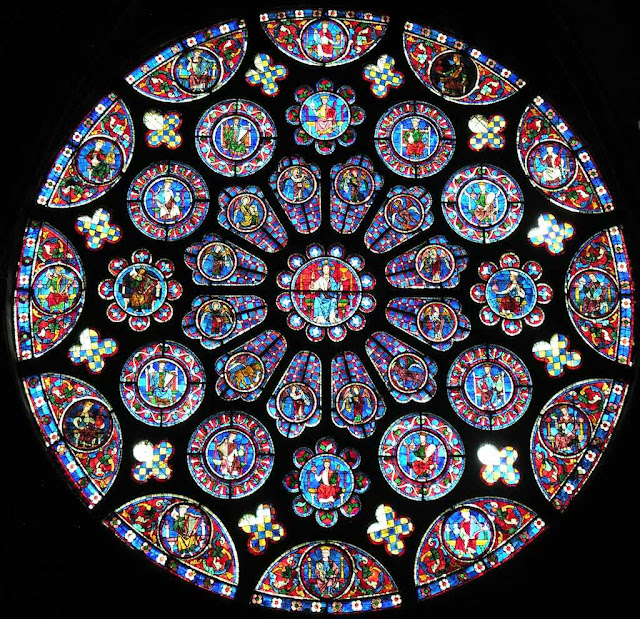Rosácea de Chartres, França