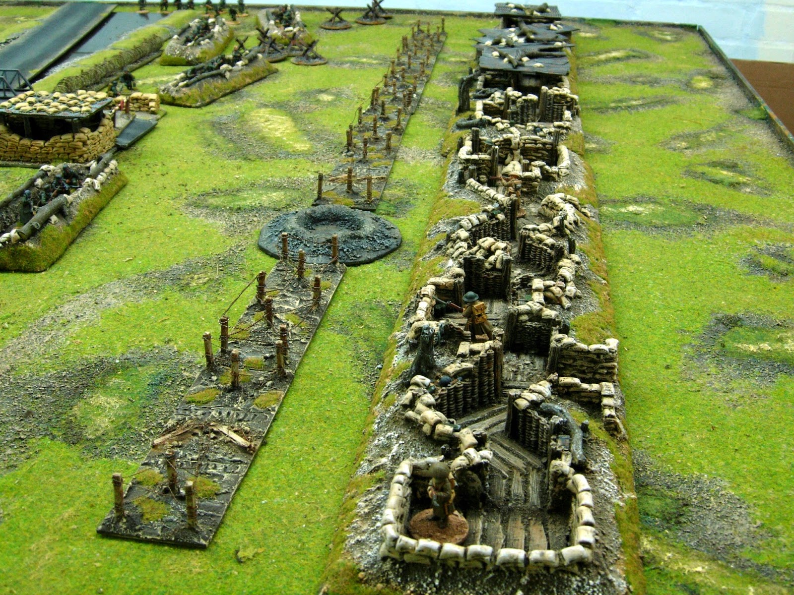 Wargaming with Silver Whistle: MAKING SLIT TRENCHES (CoC) & LONG TRENCHES