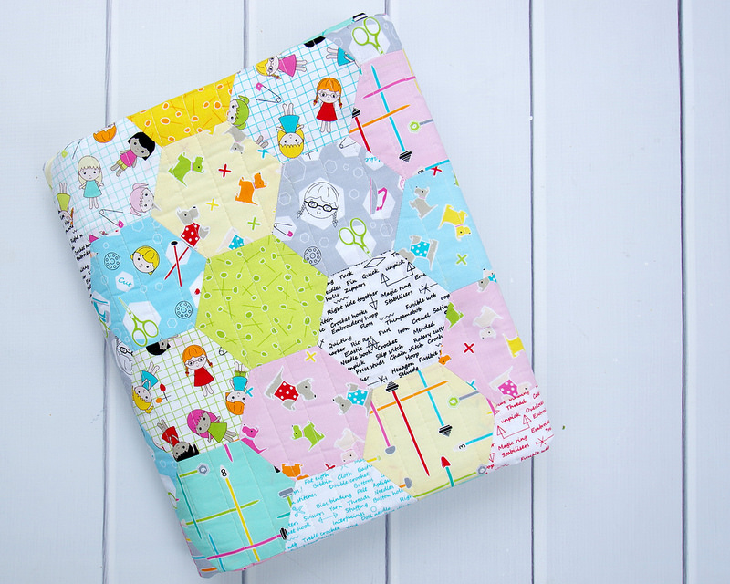 Sewing School Hexagon Quilt | Fabric collection by Jodie Carleton | Red Pepper Quilts 2017