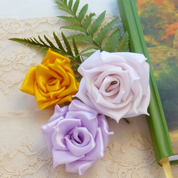 flowers for flower lovers. Ribbon flowers designs pictures.