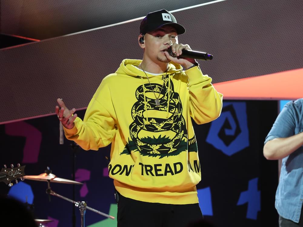 NickALive!: Kane Brown Performs 'Lose It' on 'All That' | First Look ...