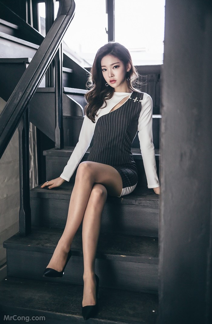 Beautiful Park Jung Yoon in the February 2017 fashion photo shoot (529 photos) photo 15-3