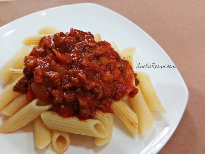 resepi spaghetti bolognese simple mudah sedap, spaghetti buat sendiri ala chef wan, azie kitchen, prego, kimball