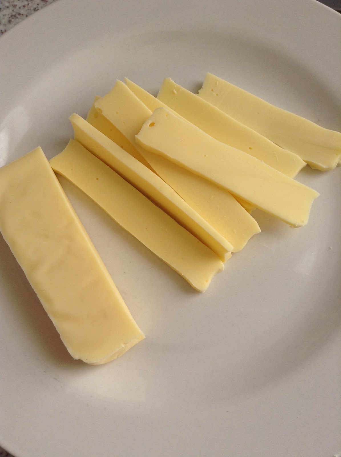 Violife Original Vegan Cheese & Tesco Free From Dough Mix! Veganuary