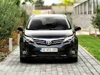 تويوتا افينسيس 2012