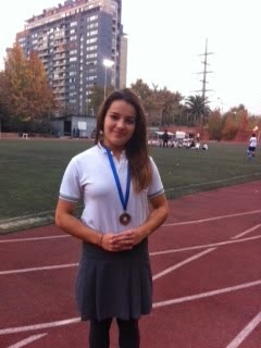 CAMPEONA EN ATLETISMO