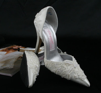 Beautiful Fashion Brides: 2012 Spring Elegant Sweety Bridal Shoes