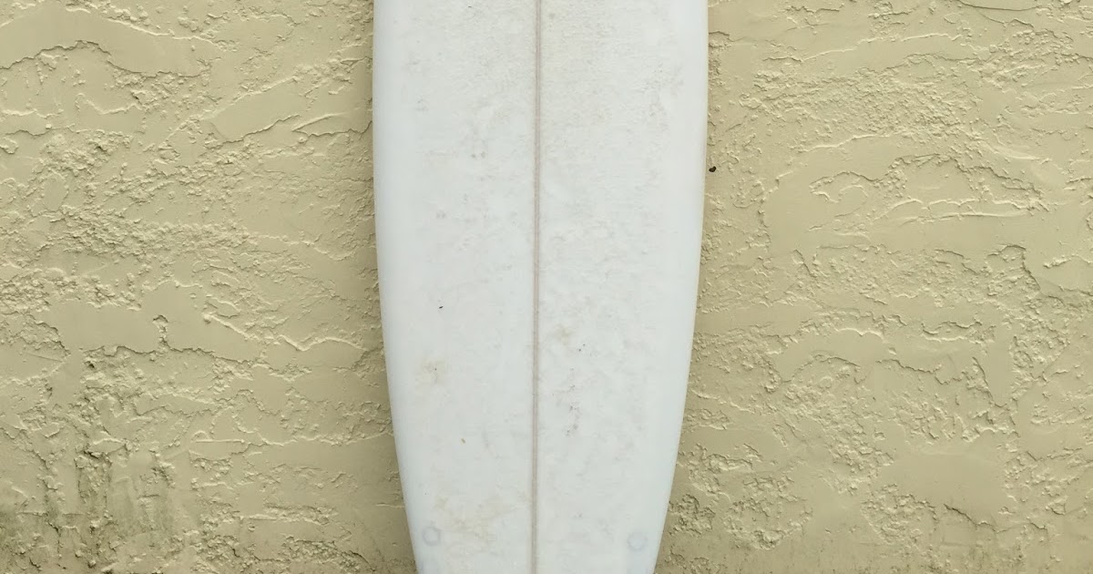 Surfboard Hire Gold Coast MINIMALS