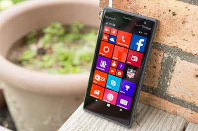 Review Smartphone Microsoft Lumia 735