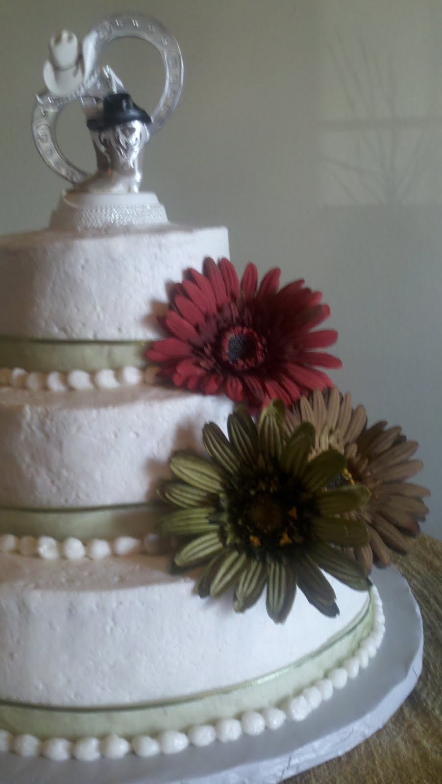 The Sweet Life Bakery western wedding cake