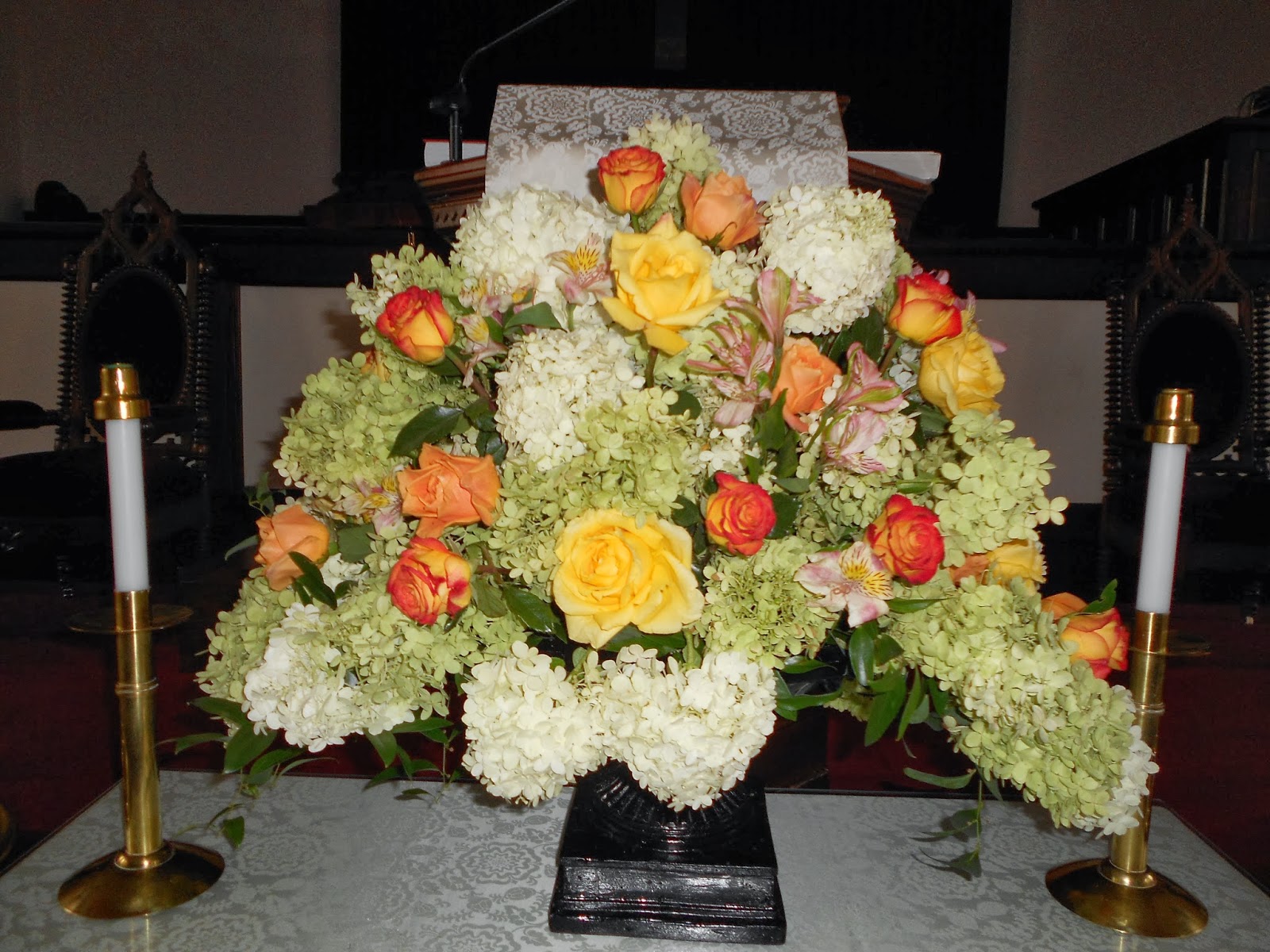 John Oliver Dowdle Interiors Altar flowers Part 1