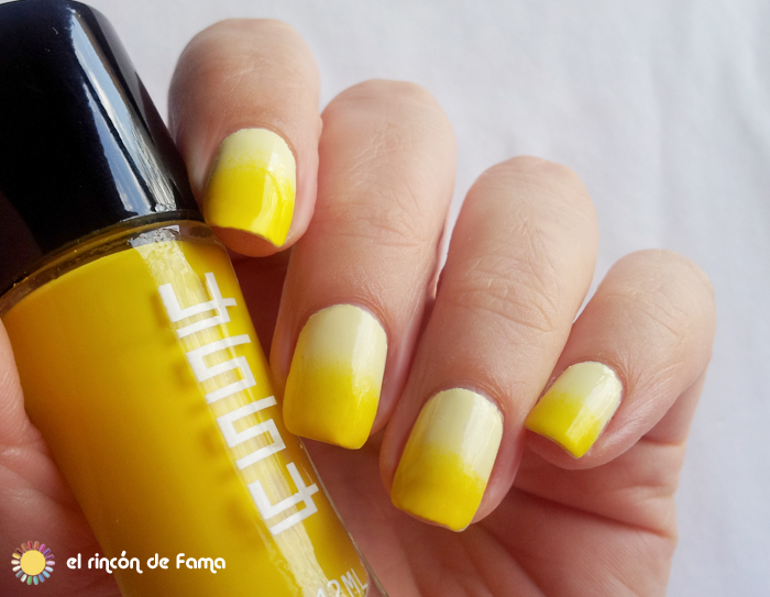 yellow gradient smile nails | el rincon de fama