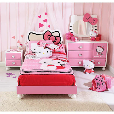 35 Desain Kamar Tidur Hello Kitty untuk Anak Perempuan 