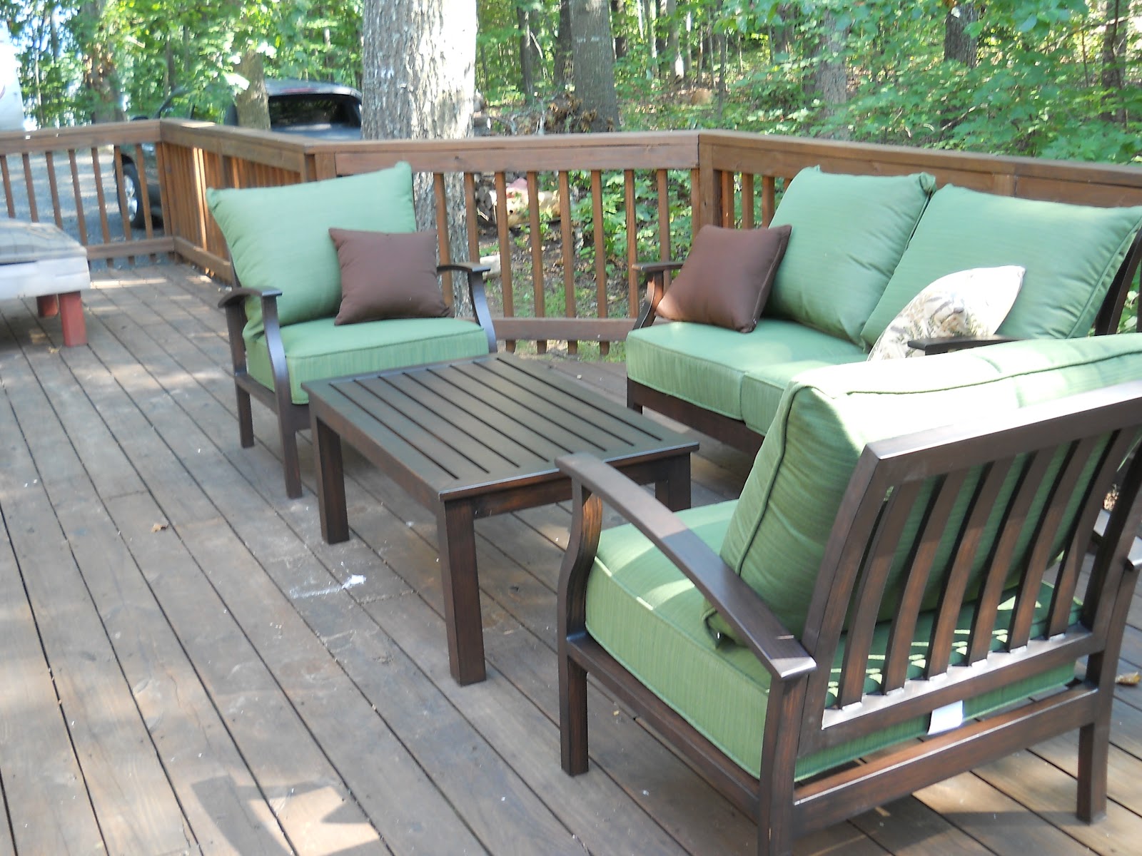 1001 Goals Deck Furniture