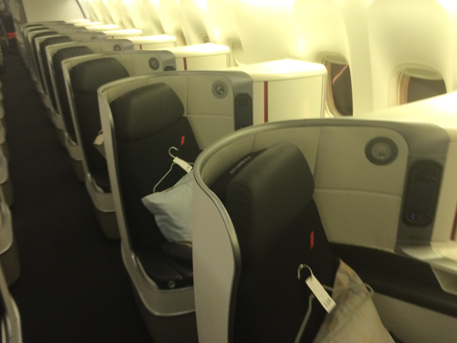Seats and paid options in the economy cabin. Charles Ryan's Flying Adventure: Flying on Air France's ...