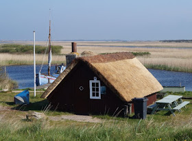 Nymindegab: Ein kleines Juwel an der Westküste Dänemarks. Malerische Fischerhütten, auf Dänisch "Esehusene"