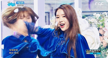 마법소녀 느낌의 오마이걸 인기가요 비밀정원 무대.gif | 인스티즈