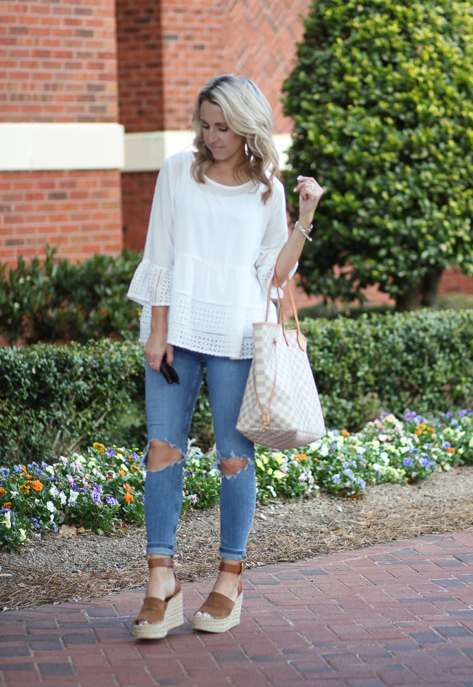 Two Peas in a Blog: Spring Eyelet